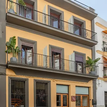 Villamarta Boutique Rooms-3